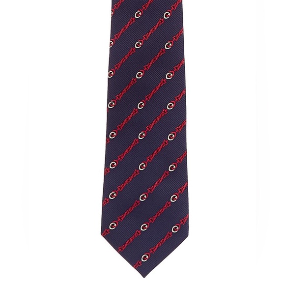 Brand new Gucci Navy Made of silk decorated with a red and grey logo pattern - Picture 1 of 8